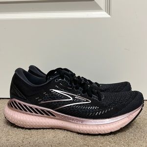 Women’s Brooks Glycerin GTS 19 Size 6.5B